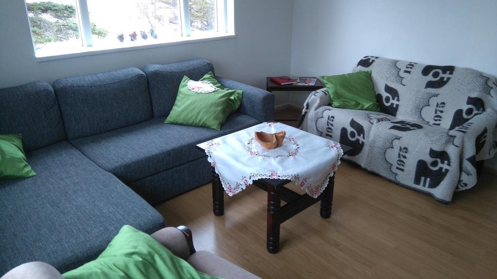 Brunalaug Guesthouse - Holiday Home Eyjafjaroarsveit Εξωτερικό φωτογραφία